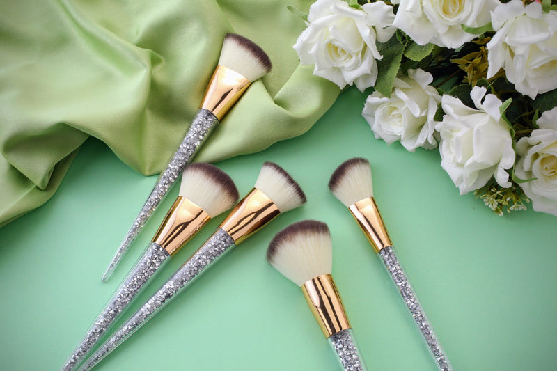 Tools & Brushes