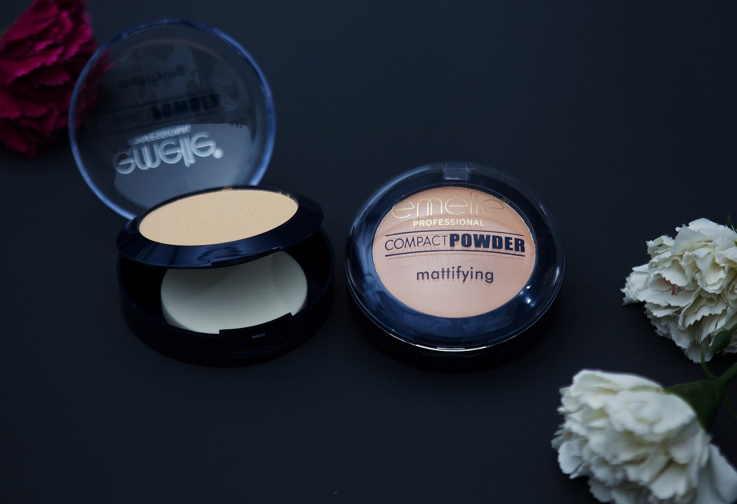 Mattifying Compact Powder